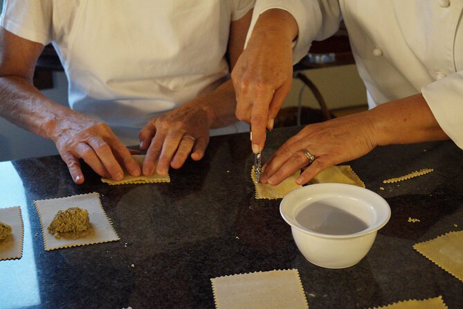 Yummy Cooking Class in Venice with Professional Chef - Key Points