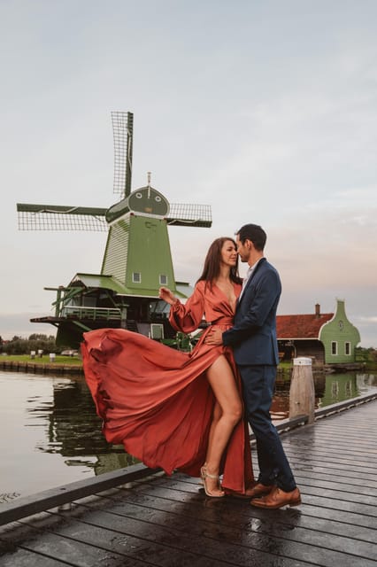 Zaanse Schans: Photoshoot Near Amsterdam with Windmills - Key Points