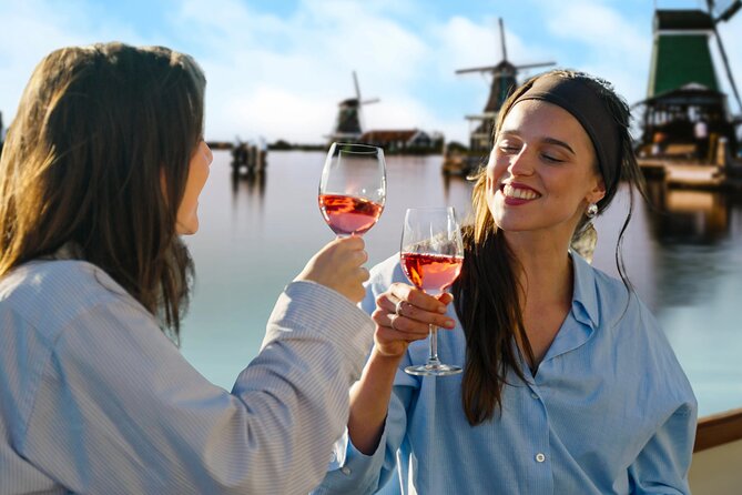 Zaanse Schans Windmill Cruise - UNESCO Windmills With Live Guide - Highlights of Zaanse Schans Visible from the Water