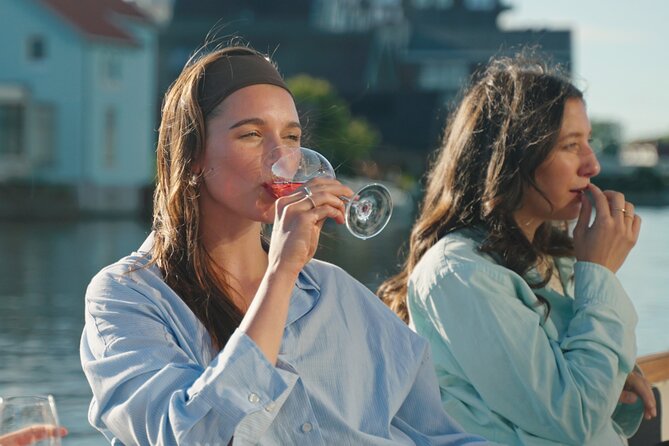 Zaanse Schans Windmill Cruise - UNESCO Windmills With Live Guide - Accessibility and Family-Friendliness