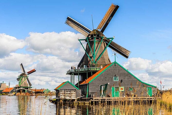 Zaanse Schans Windmills E-bike Day Trip from Amsterdam - Scenic Ride Through Twiske Natural Area