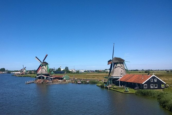 Zaanse Schans Windmills Private Tour from Amsterdam Airport - Practical Aspects: Weather, Accessibility, and Booking