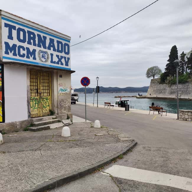 Zadar: 3-Stop Blue Lagoon & Snorkeling Cruise with Drinks - The Speedboat Journey: Scenic and Comfortable