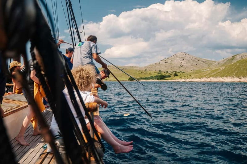 Zadar: Boat Tour with Unlimited Wine & 3 Stops - Cruising Along Zadar’s Coast in Style
