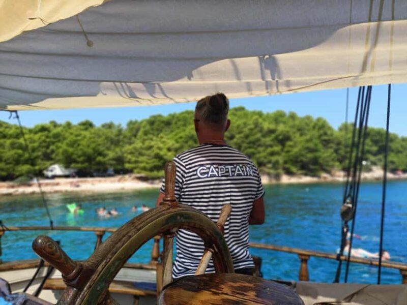 Zadar: Boat Tour with Unlimited Wine & 3 Stops - Kali’s Village and the Srdela Snack Bar