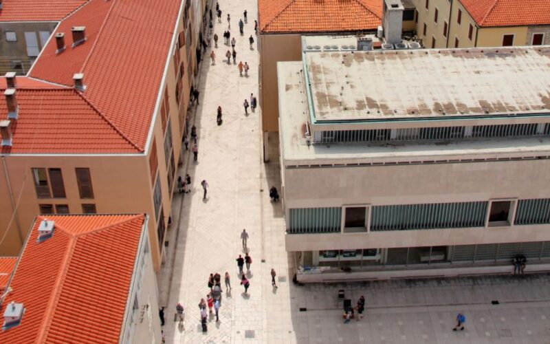 Zadar: Guided Old Town History Walking Tour - Explore Zadar’s Old Town with a Budget-Friendly Guided Walk