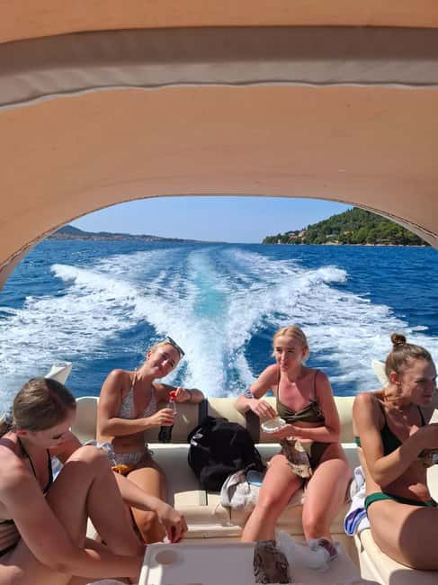 Zadar halfday 3 islands with diving, drinks and fresh fruit - The Scenic Lagoon and Bay Stops