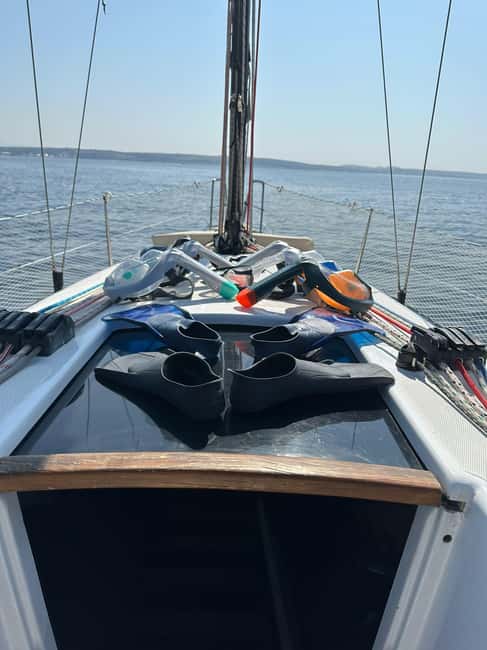 Zadar: Island cruise with drinks, snorkeling and kayaking - Discover the Beautiful Islands of Zadar with a Budget-Friendly Boat Tour