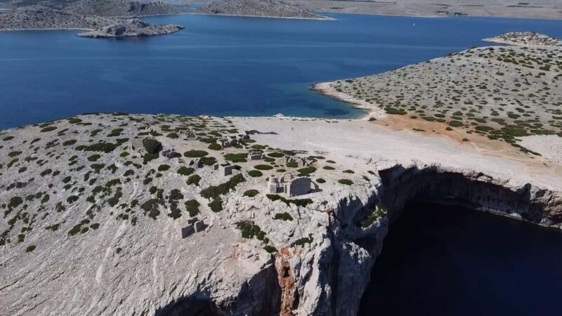 Zadar: National Park Kornati Tour with Eufemija boat - The Crew and Atmosphere Onboard