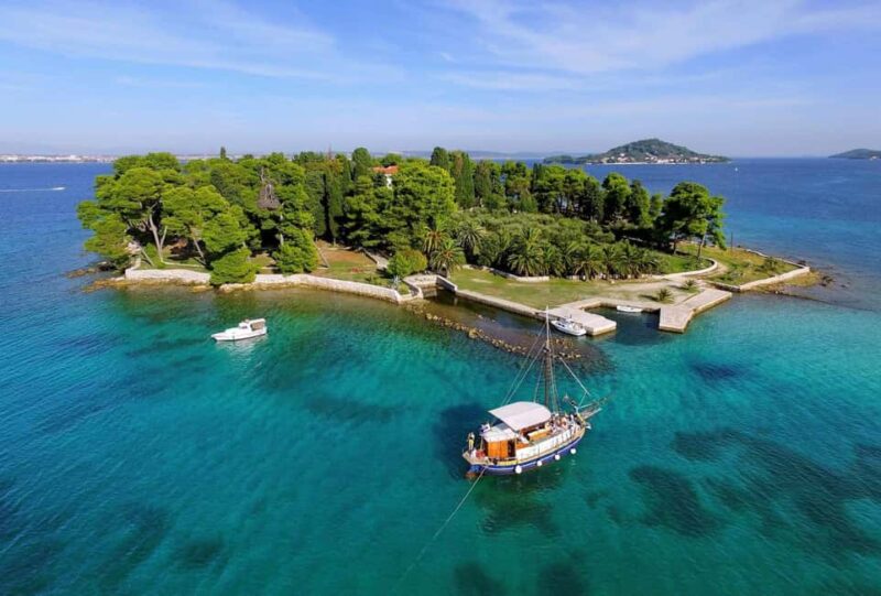 Zadar: Private Boat Tour to Island Ugljan, Galevac, Oljak - The Experience with Dalmacija Tours