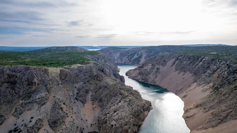 Zadar: Private Velebit Mountains & Zrmanja Canyon Photo Tour - Ascending the Velebit Mountains to Tulove Grede