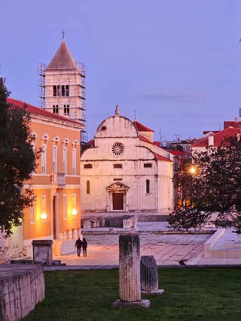 Zadar: Private walking tour through history and modern time - Visiting the Heart of Ancient Zadar: The Forum
