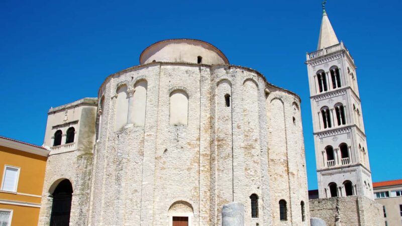 Zadar: Private Walking Tour with Local Guide - Modern Art and Innovative Installations