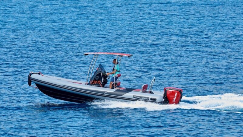 Zadar Speed Boat Tour: A Thrilling Adriatic Adventure - The Experience of the Skipper and Guides