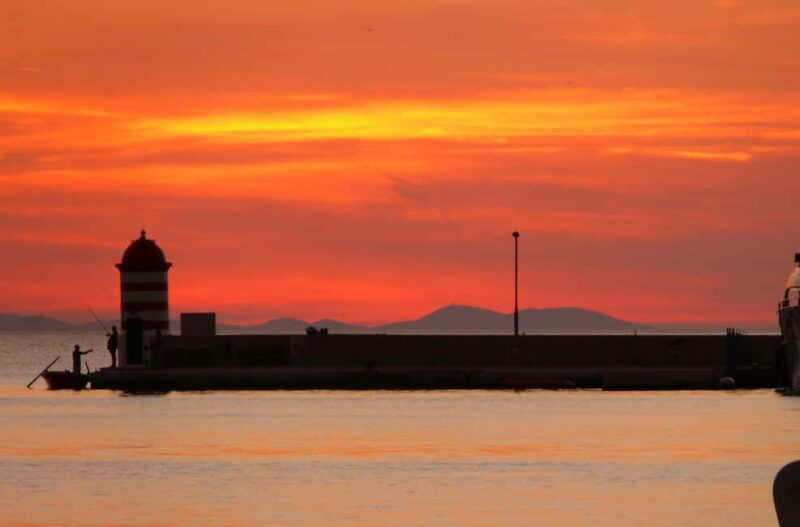 Zadar Sunset Boat Tour - Zadar Sunset Boat Tour Starts at a Convenient Location