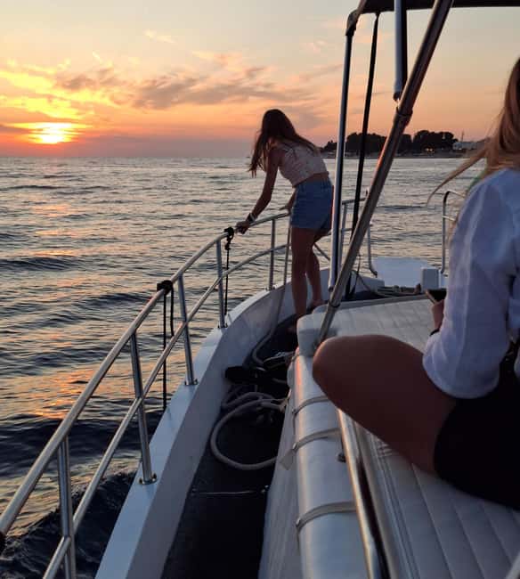 Zadar: Sunset Cruise by Vintage Boat with Wine and Snacks - The Unique Sound of the Sea Organ and Surrounding Landmarks