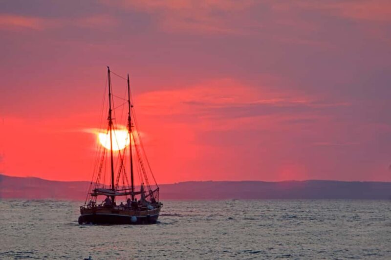 Zadar: Sunset Cruise on Traditional Boat with Wine - Highlighting Views of Zadars Old Town and Marine Panorama