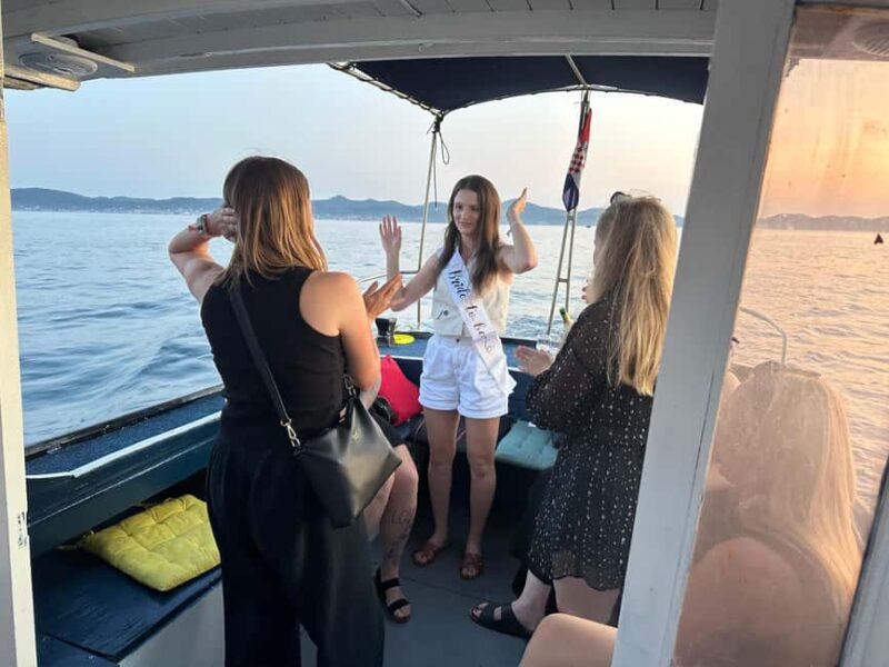 Zadar: Sunset Cruise with unlimited champagne - Why this sunset cruise is a perfect choice for a romantic evening