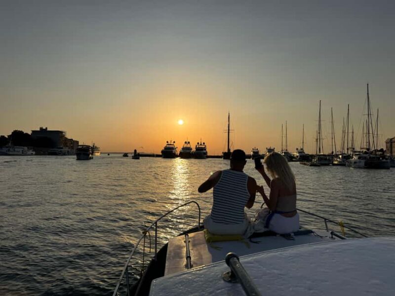 Zadar: Sunset Cruise with unlimited champagne - The local atmosphere: Zadar’s sunset traditions