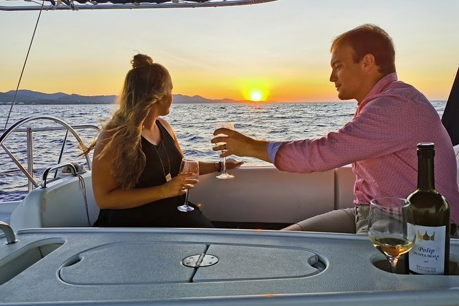 Zadar Sunset sailing experience - The Experience: Romantic, Relaxing, and Intimate