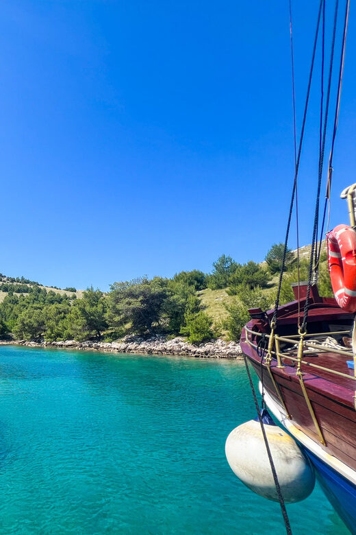 Zadar: Telascica and Kornati Full-Day Boat Trip with Lunch - Stunning Views and the Cliffs of Telašćica Nature Park