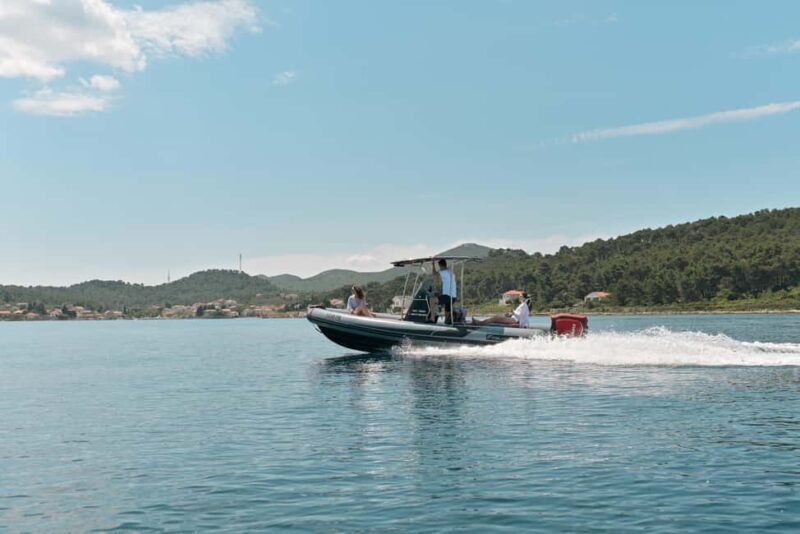 Zadar:Speedboat Tour Thrill Ride with Snorkeling on 3 island - Snorkeling in Crystal-Clear Bays