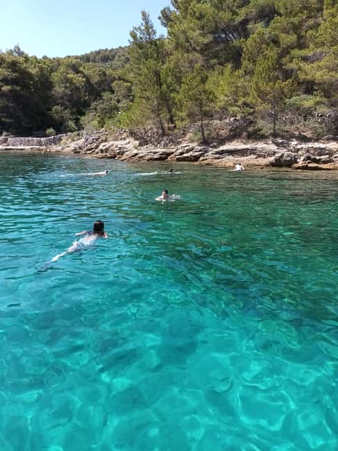 Zadar:Ugljan, Frnaa,Galevac &Oljak free beer & anchovies - Practical Details and What to Bring