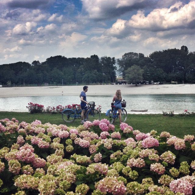 Zagreb: 2.5-Hour Cycle Back to Socialism Tour - Exploring the Housing and Architecture of the Socialist Era