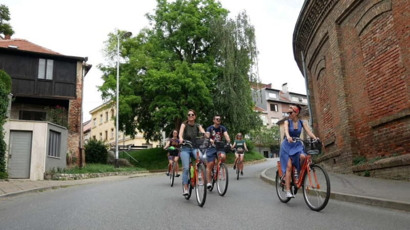 Zagreb: 3Hour Classic Bike Tour - The Role of the Guides: Knowledge and Personality