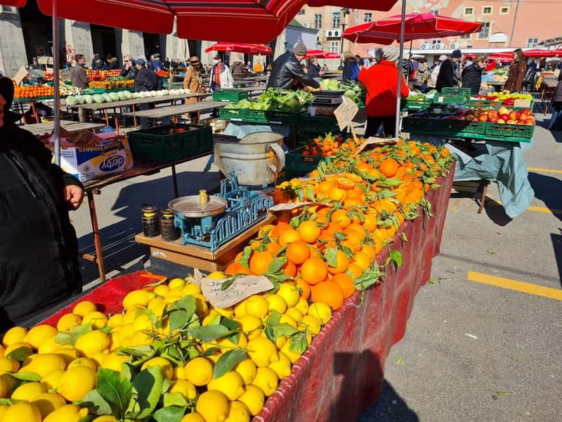 Zagreb: City and WWII Tunnels Walking Tour - Key Points