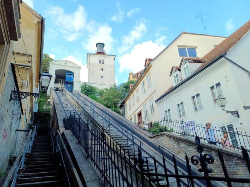 Zagreb: Culture & Tales Tour with Creative Workshop - Meeting Point and Tour Logistics