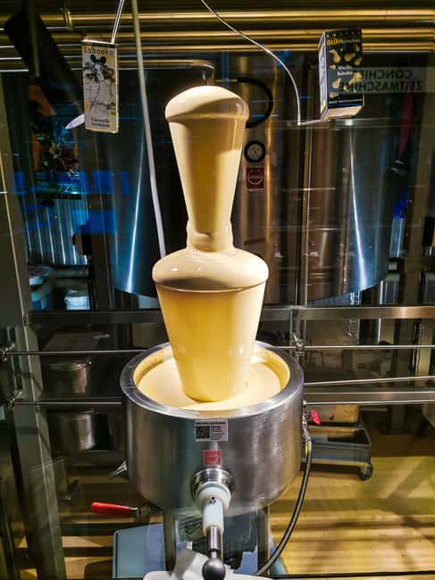 Zagreb: Graz & Zotter Chocolate Factory Private Tour - Key Points