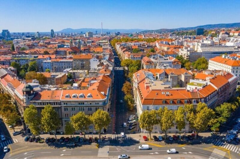 Zagreb : Highlights Walking Tour With A Guide - Practicalities and Customization Options