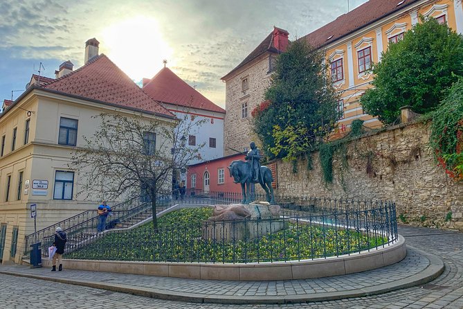 Zagreb in a day including cable car to Medvednica Nature park - Visiting the Kamenita Vrata and Radieva Street