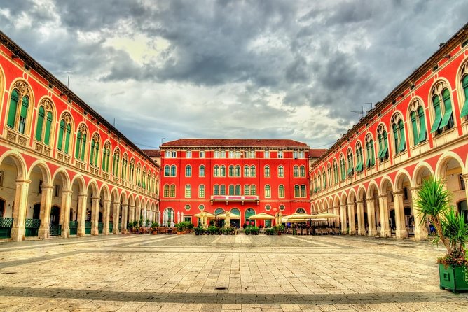 Zagreb, Plitvice Lakes, Split, Dubrovnik - 7 Days Private Tour - The Historic City of Mostar in Bosnia and Herzegovina