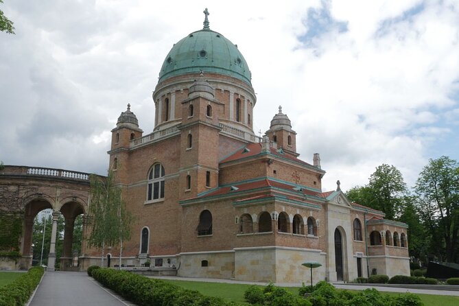 Zagreb Self-Guided Audio Tour - Zrinjevac: The Green Heart of Zagreb’s Historic Center