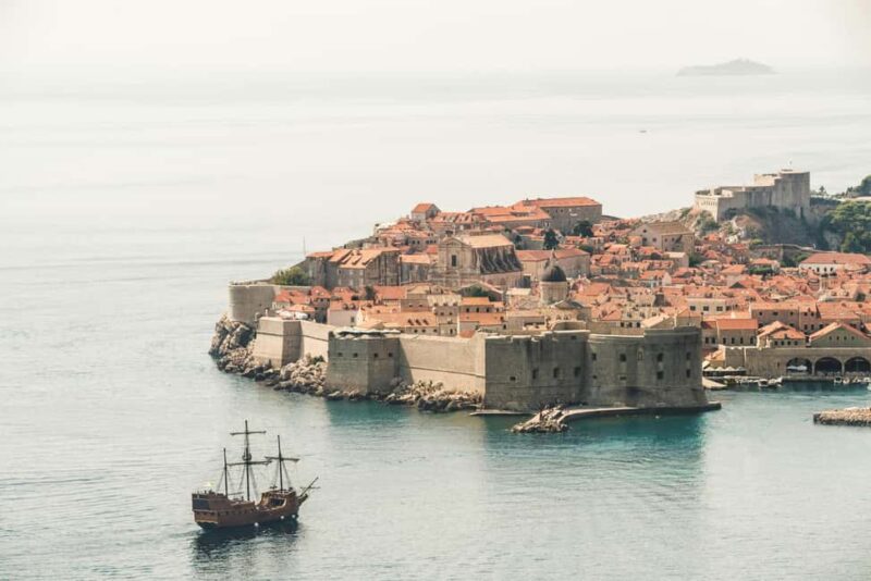Zagreb to Dubrovnik: VIP Transfer with Your Choice of Tours - Key Points