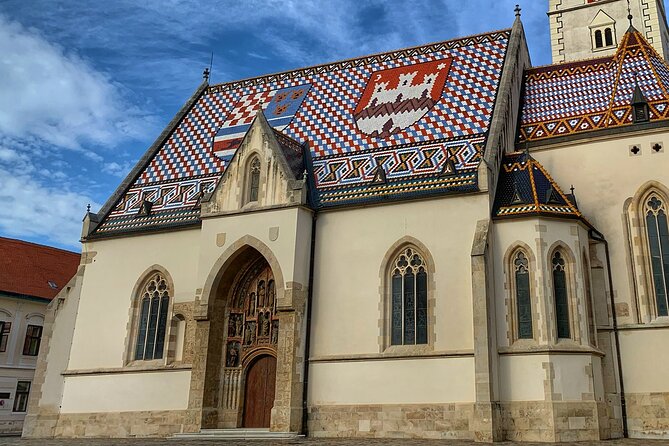 Zagreb to Pula private transfer - premium vehicle (or vice versa) - Flexible Drop-Off Locations in Pula