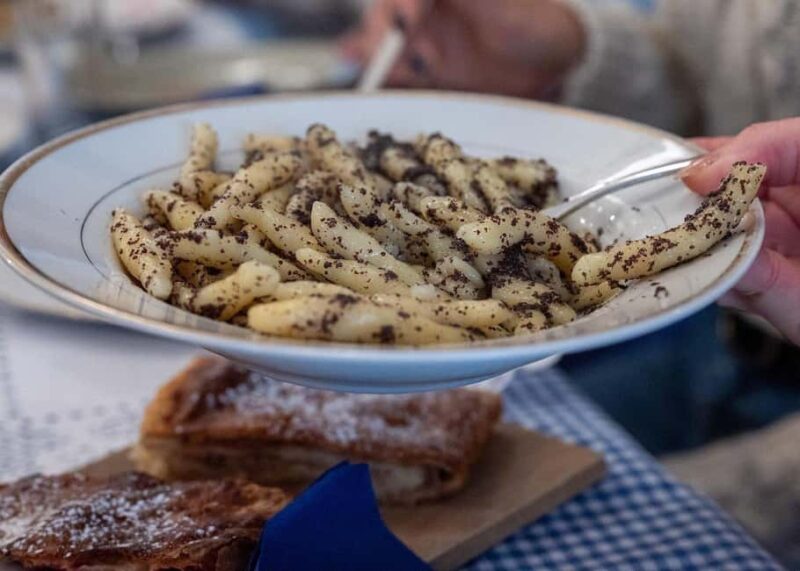 Zagreb's First Heritage & Flavours Small-Group Walking Tour - Strolling Through Park Zrinjevac with Tastes and Stories