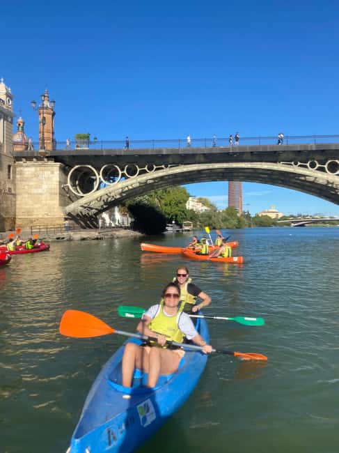 Zahara de los Atunes: Kayak rental 1 hour - The Experience as an Authentic Connection with Nature