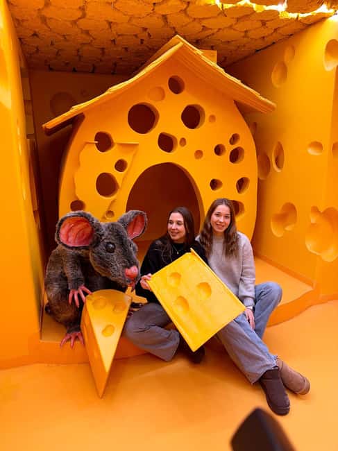Zakopane - Be Happy Museum - entry ticket - The Unique Atmosphere of the Be Happy Museum in Zakopane