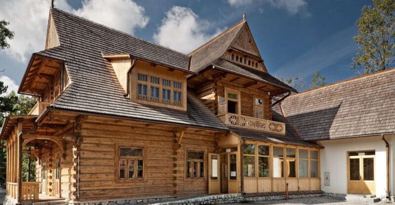 Zakopane Day Trip from Krakow with Private Transport - Logistics and Accessibility