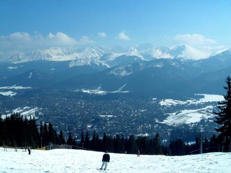 Zakopane Old Town Exclusive Walking Tour with Private Guide - Practicalities and Accessibility