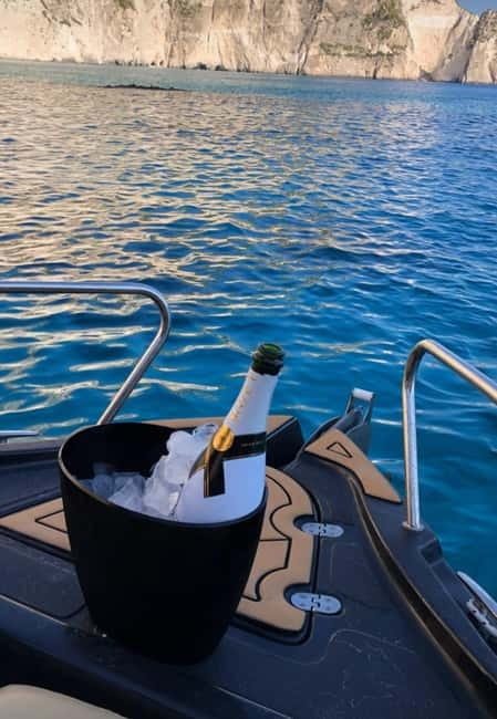 Zakynthos : Cruise Around the Island Boat tour Max 5 Pax - Navigating the Itinerary: From Blue Caves to Turtle Island