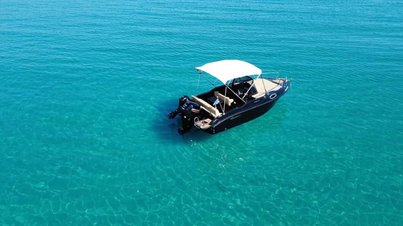 Zakynthos : Cruise Around the Island Boat tour Max 5 Pax - The Experience: From the Captain’s Guidance to the Luxury Features