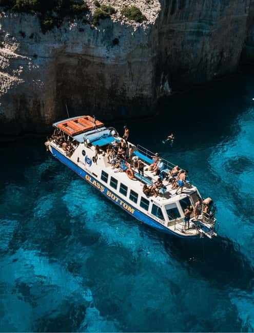 Zakynthos: Shipwreck, Blue Caves and Highlights Tour - The Boat Cruise and Stops in Detail