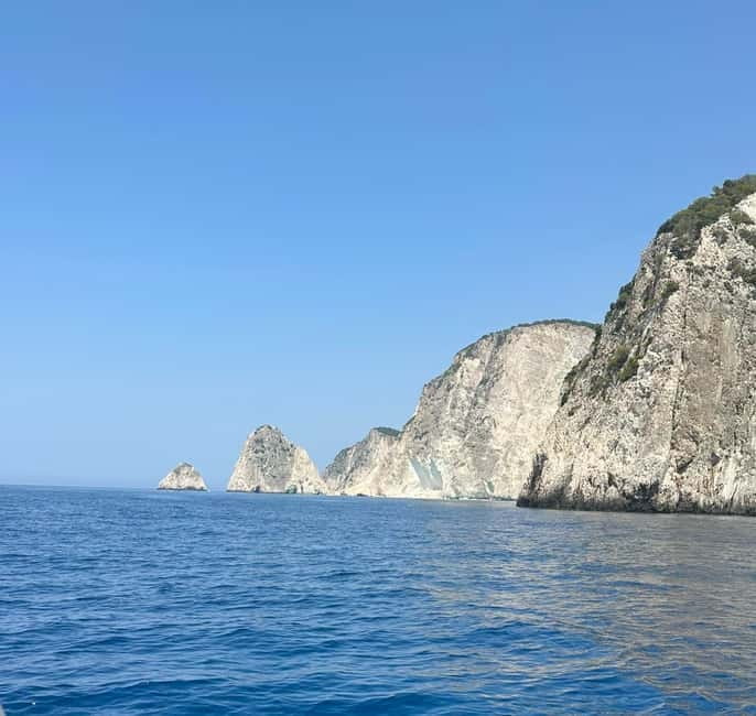 Zakynthos: Turtle Island, Cameo and Keri Caves + Transport - Swim Stop at Mizithres Beach and Cave