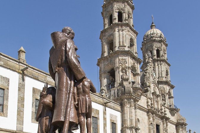 Zapopan Tour from Guadalajara: Basilica of Our Lady and Huichol Art Museum - Exploring the Huichol Art Museum Next Door
