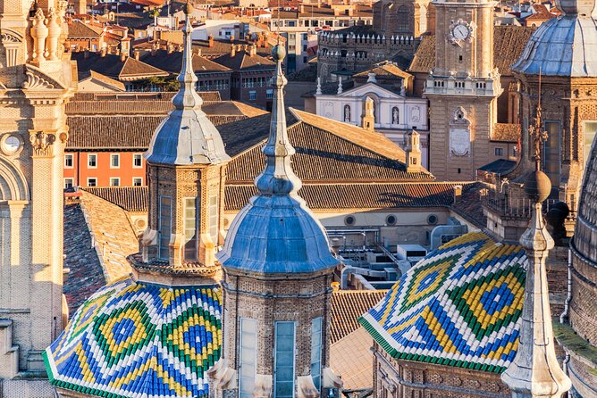 Zaragoza Scavenger Hunt and Sights Self-Guided Tour - Ideal for Solo, Couples, and Small Groups