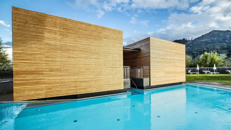 Zell am See: Tauern SPA Day Ticket for Water World - Scenic Mountain Views Enhance the Wellness Atmosphere